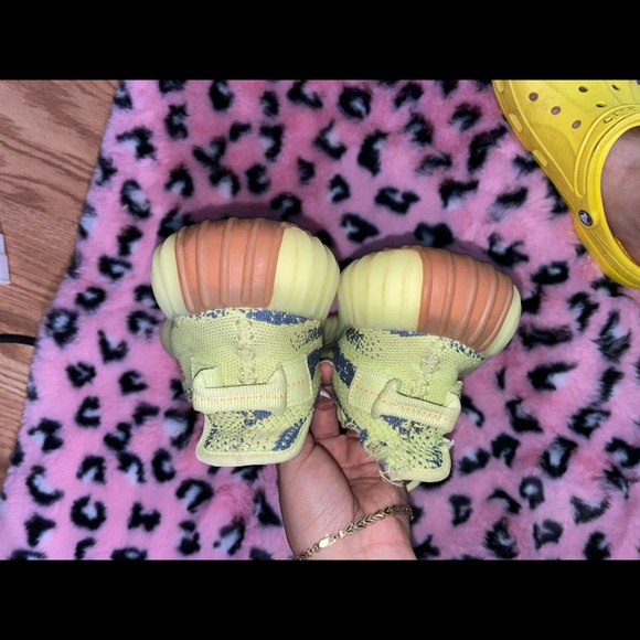 Yeezy semi frozen yellows - Picture 4 of 7